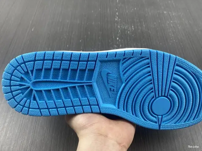 Rep TBK SB UNC Air Low 1 x Jordan CJ7891-401 Nike 0517